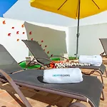 D01 - Orange Grove Villa *